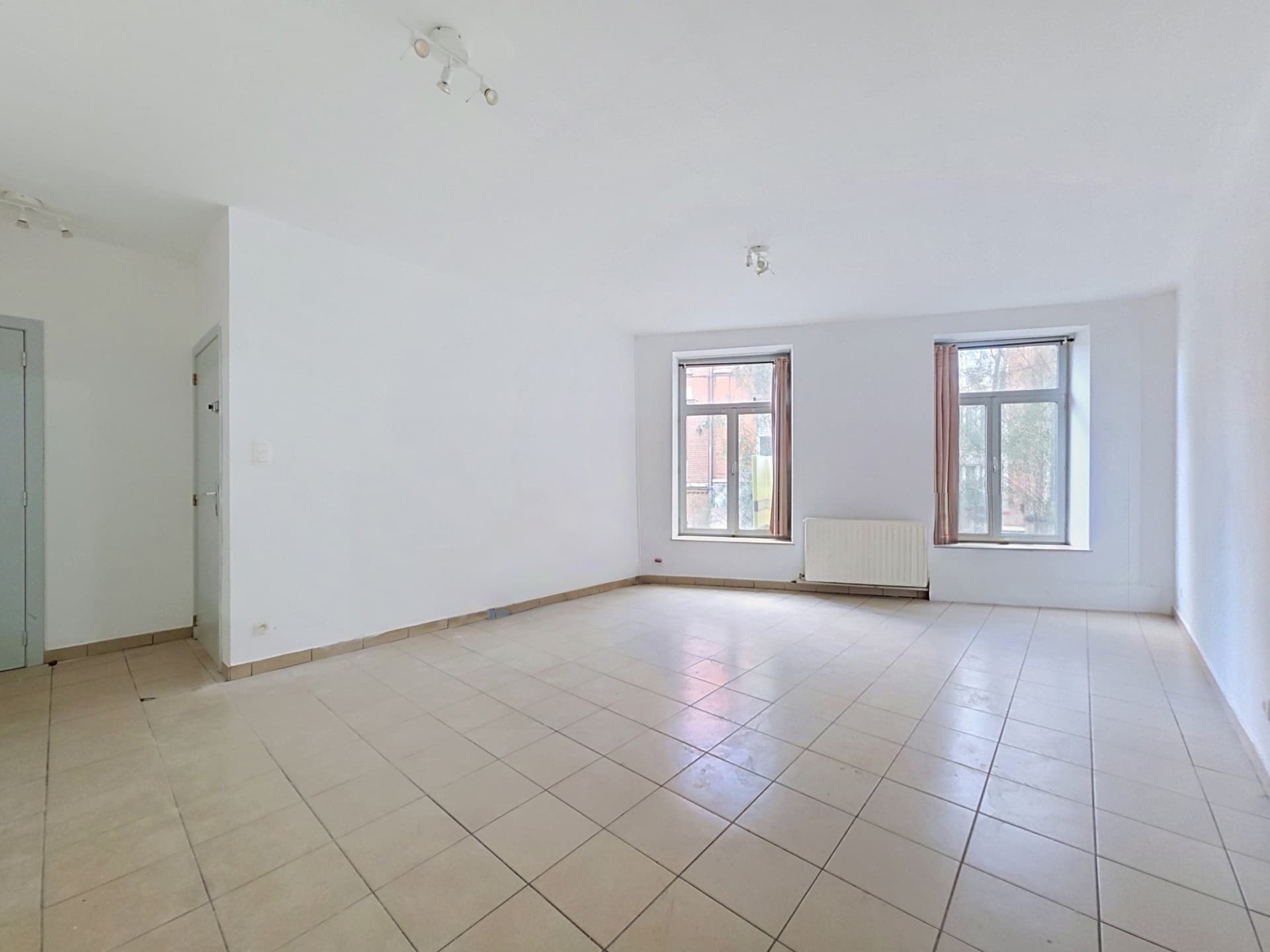 Duplex à Charleroi : Superbe duplex 3 chambres – PEB C